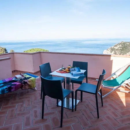 Borgo Patresi Mare * Marciana (Isola d'Elba)